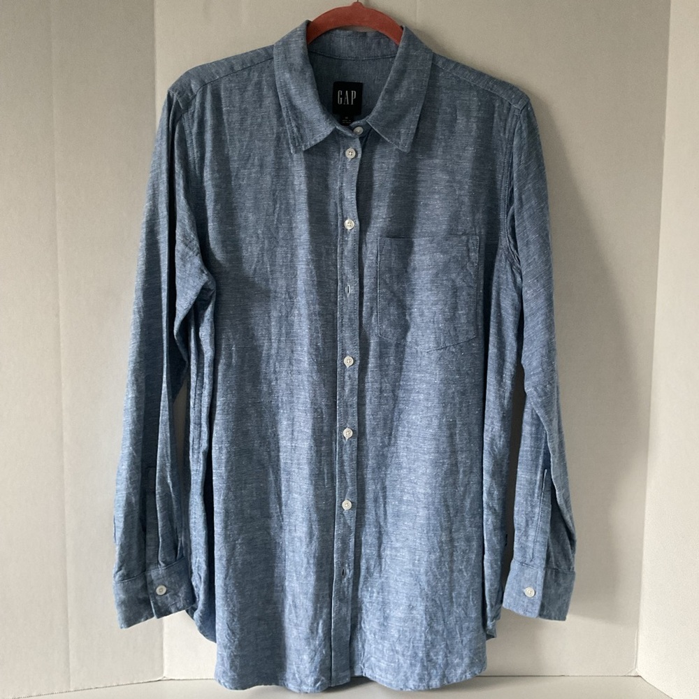 GAP Women’s Linen Blue Shirt